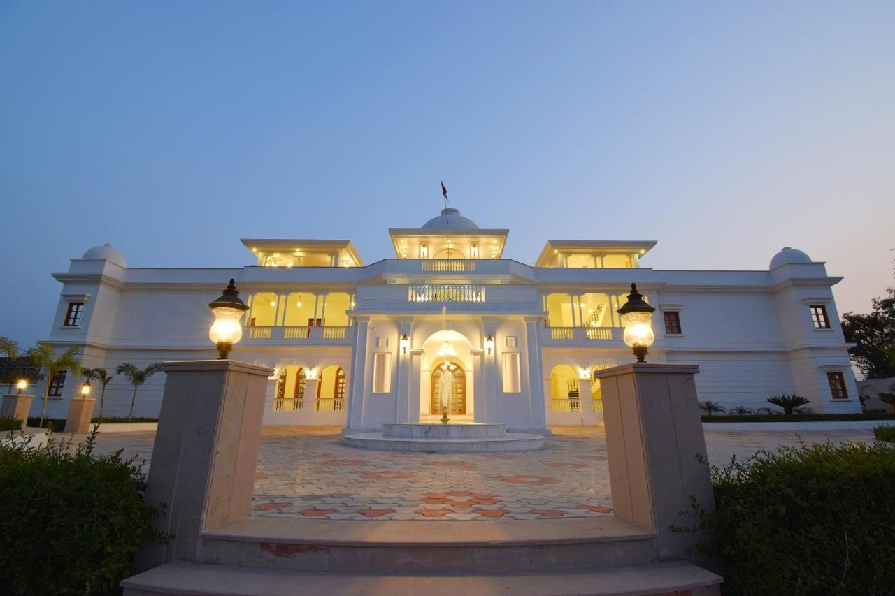 Umaid Farm Resort- A Legancy Vintage Stay In Jaipur Ngoại thất bức ảnh