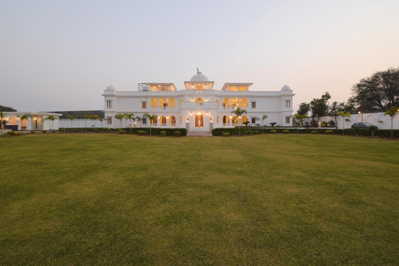 Umaid Farm Resort- A Legancy Vintage Stay In Jaipur Ngoại thất bức ảnh