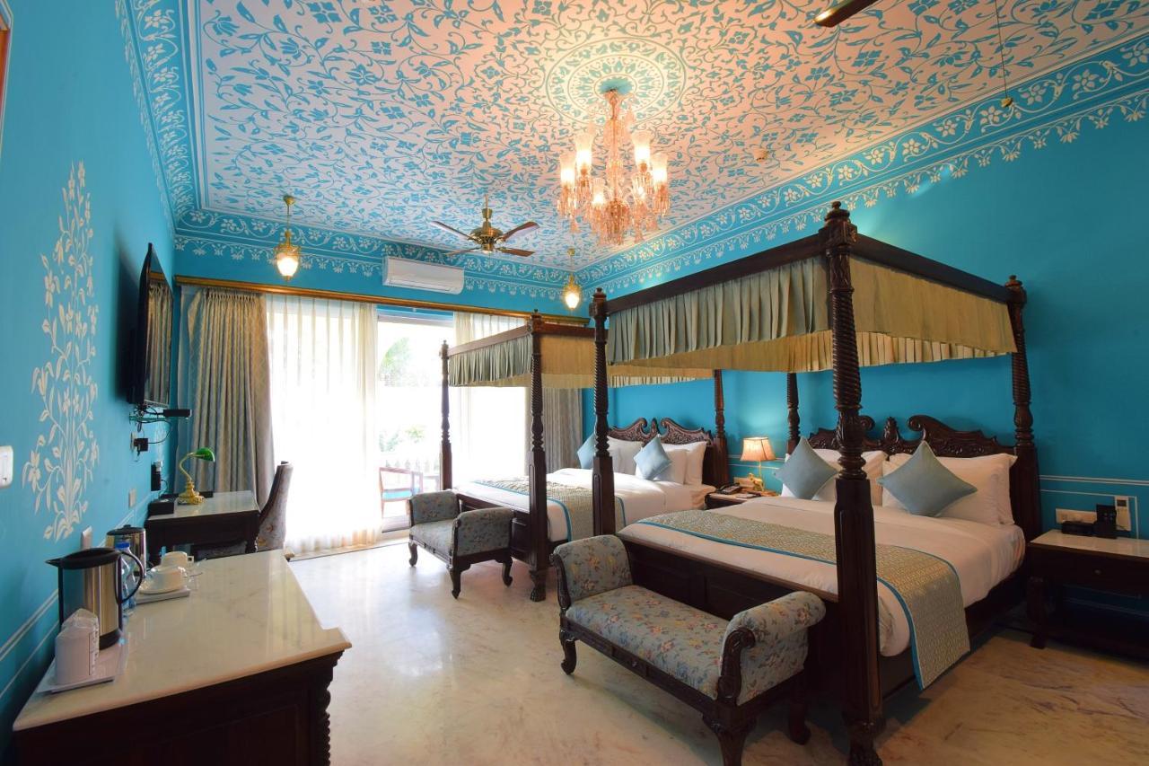 Umaid Farm Resort- A Legancy Vintage Stay In Jaipur Ngoại thất bức ảnh