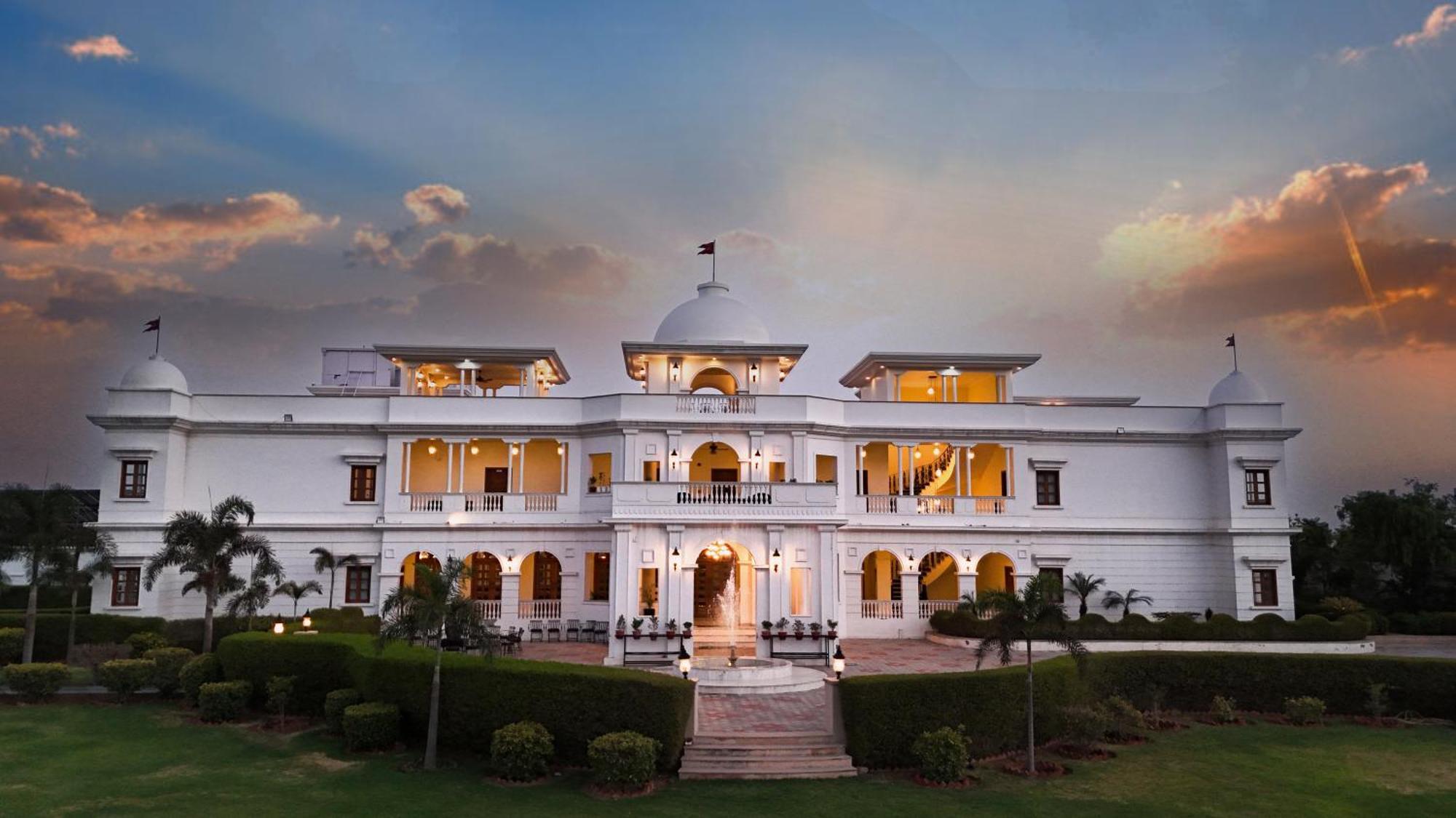 Umaid Farm Resort- A Legancy Vintage Stay In Jaipur Ngoại thất bức ảnh