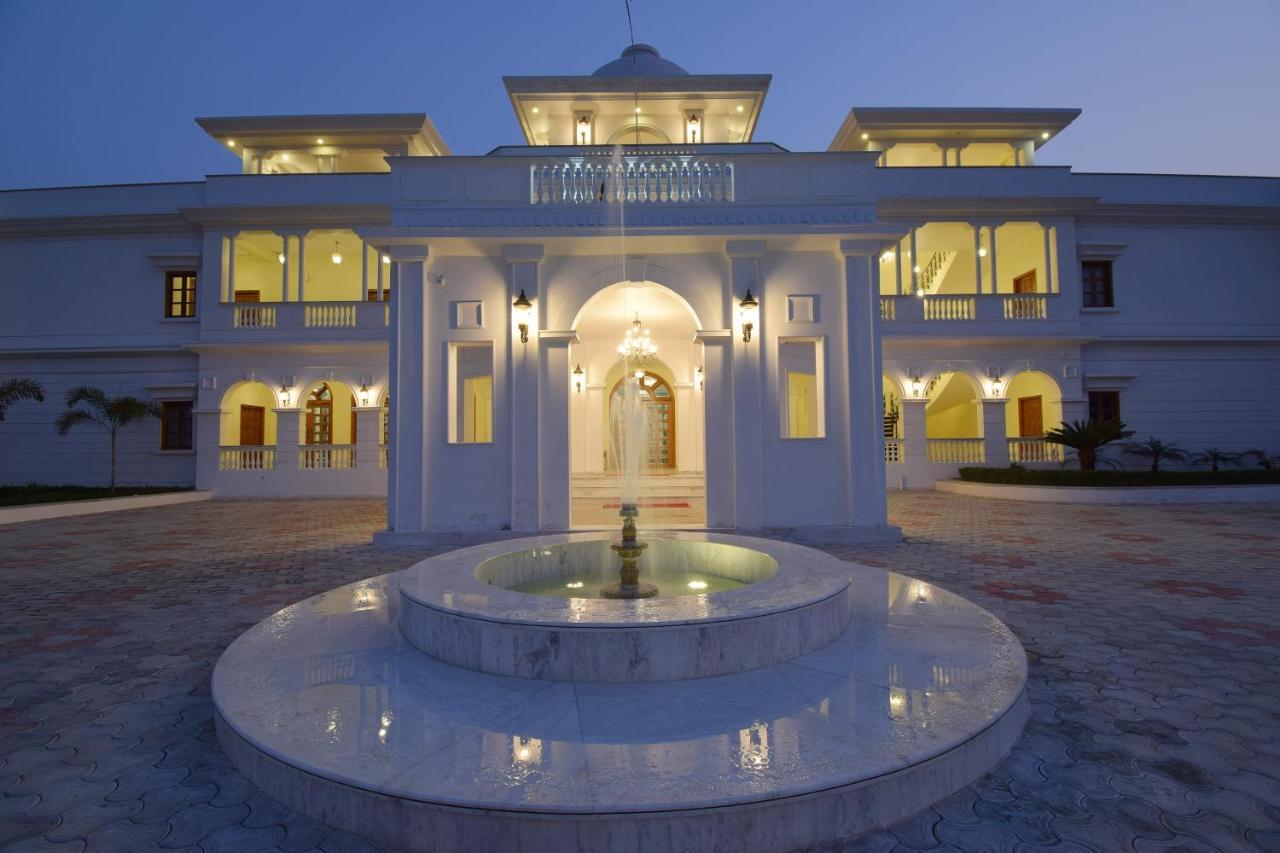 Umaid Farm Resort- A Legancy Vintage Stay In Jaipur Ngoại thất bức ảnh