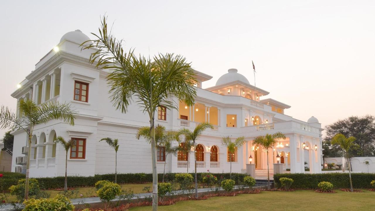 Umaid Farm Resort- A Legancy Vintage Stay In Jaipur Ngoại thất bức ảnh