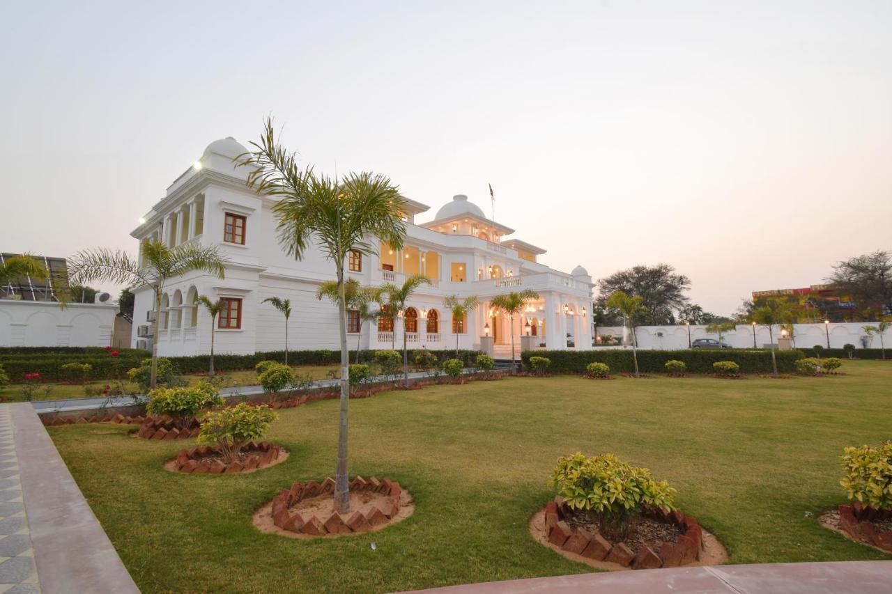 Umaid Farm Resort- A Legancy Vintage Stay In Jaipur Ngoại thất bức ảnh